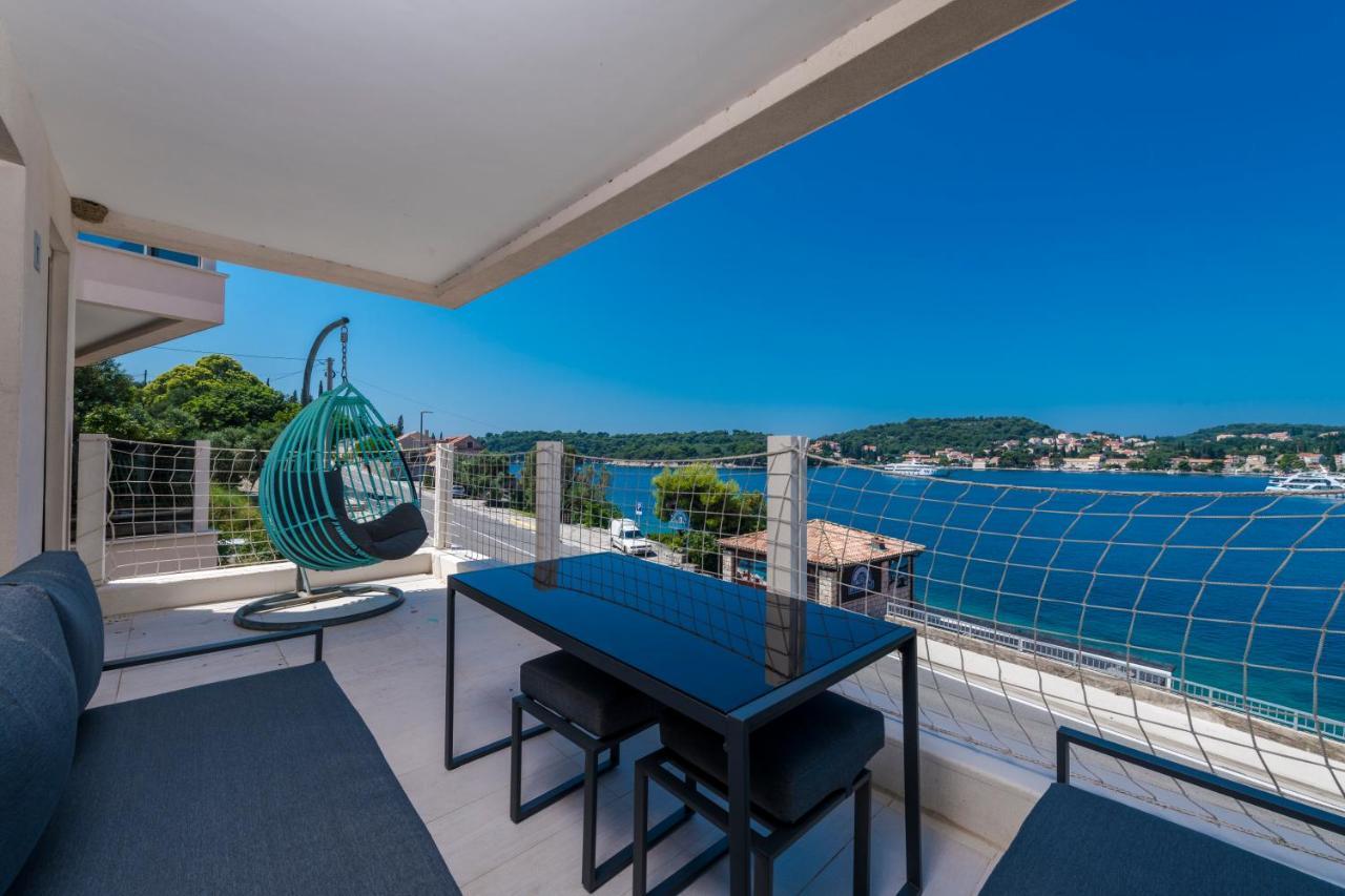 New Five Star Superior Apartment Затон Екстер'єр фото